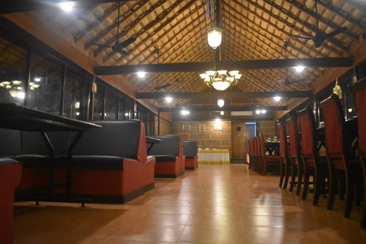 Ibex River Resort, Pollachi Coimbatore Exteriör bild