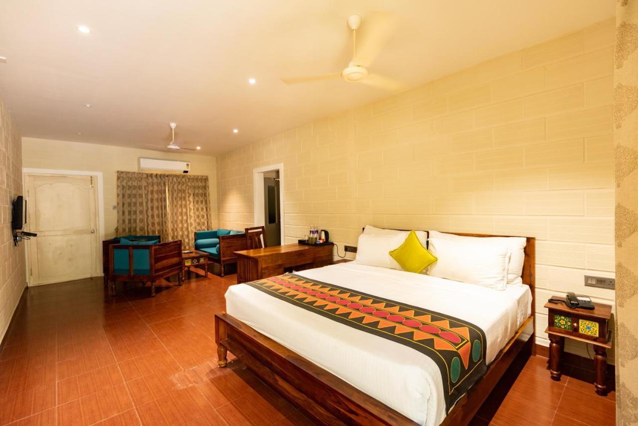 Ibex River Resort, Pollachi Coimbatore Exteriör bild